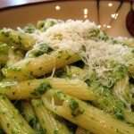 spinach cashew pesto closeup